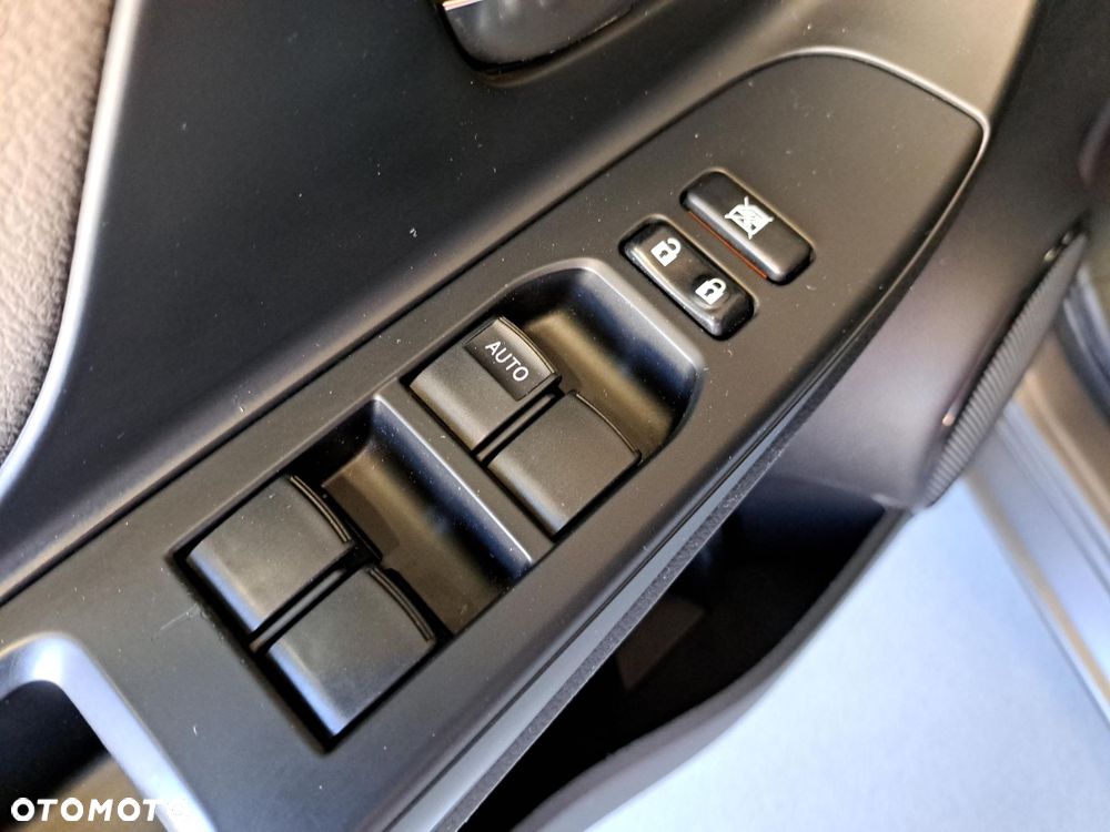 Toyota Yaris 1.33 Selection Platinum - 34