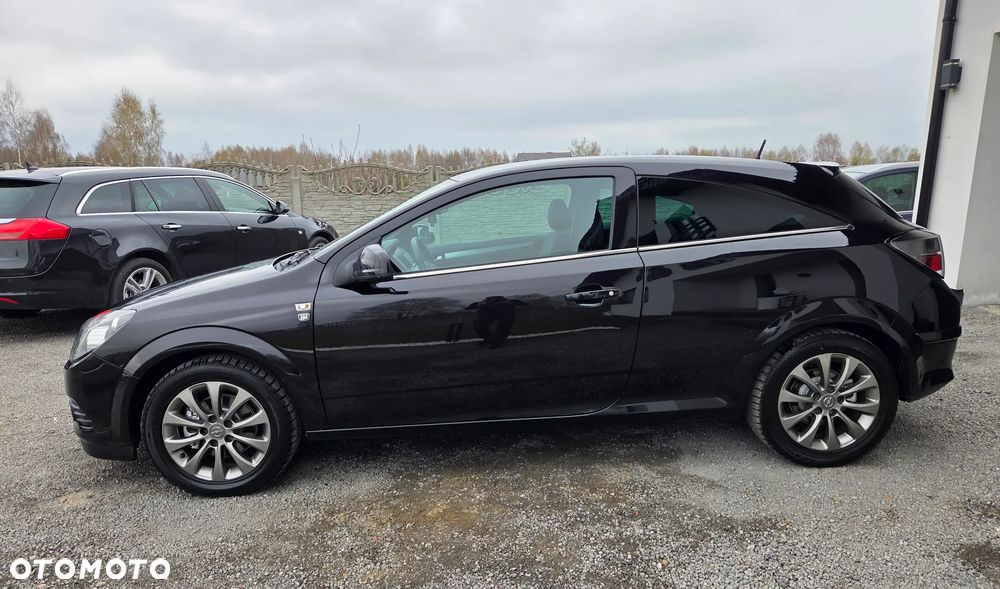 Opel Astra 1.6 Edition 111 Jahre - 11