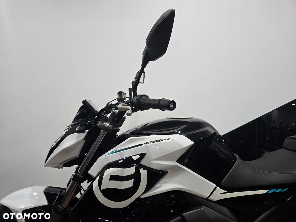 CFMoto NK - 20