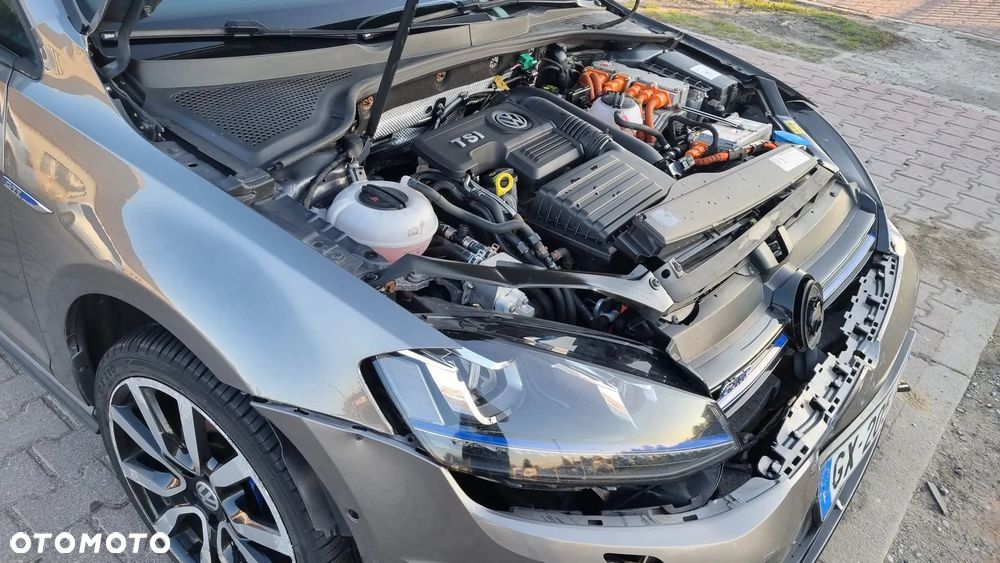 Volkswagen Golf 1.4 GTE Plug-In-Hybrid DSG - 7