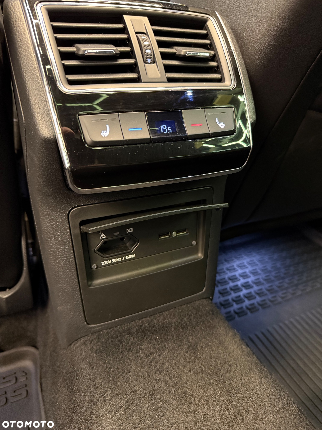 Skoda Superb 2.0 TDI 4x4 Sportline DSG - 14