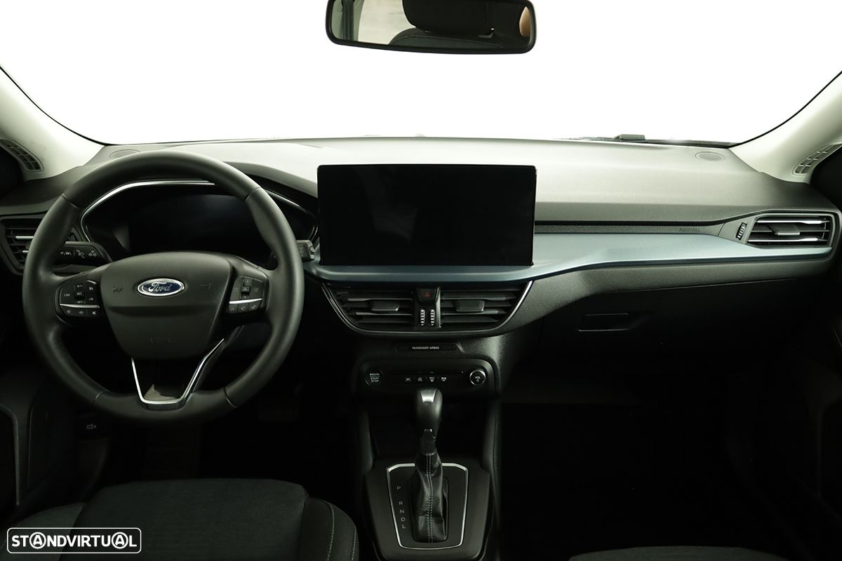 Ford Focus - 8