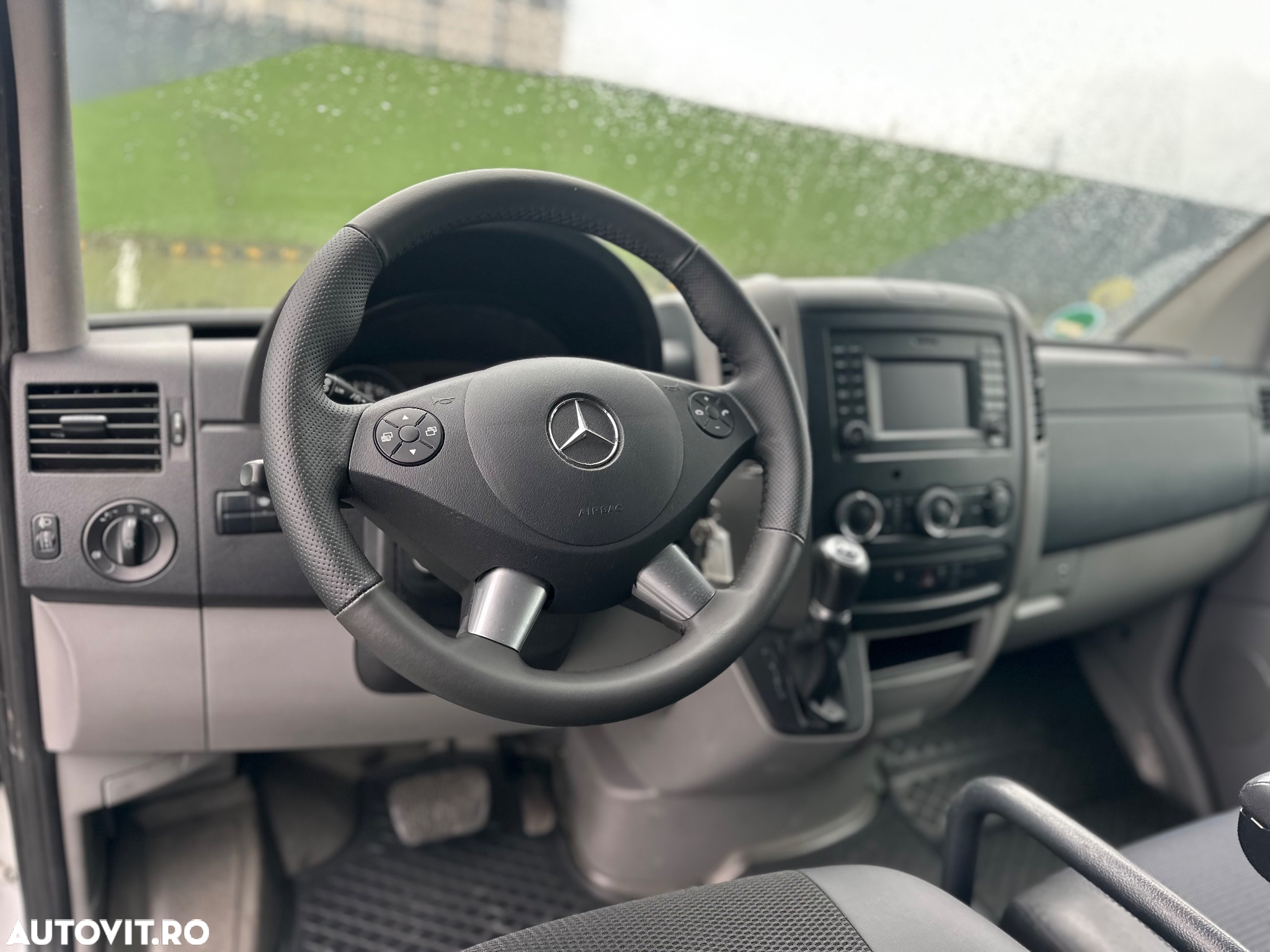 Mercedes-Benz Sprinter 319 CDI (BlueTec) 906.231 7G-TRONIC Plus - 9