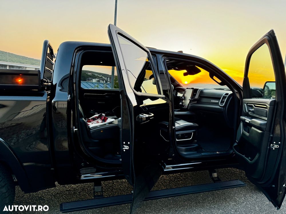 Dodge RAM - 15