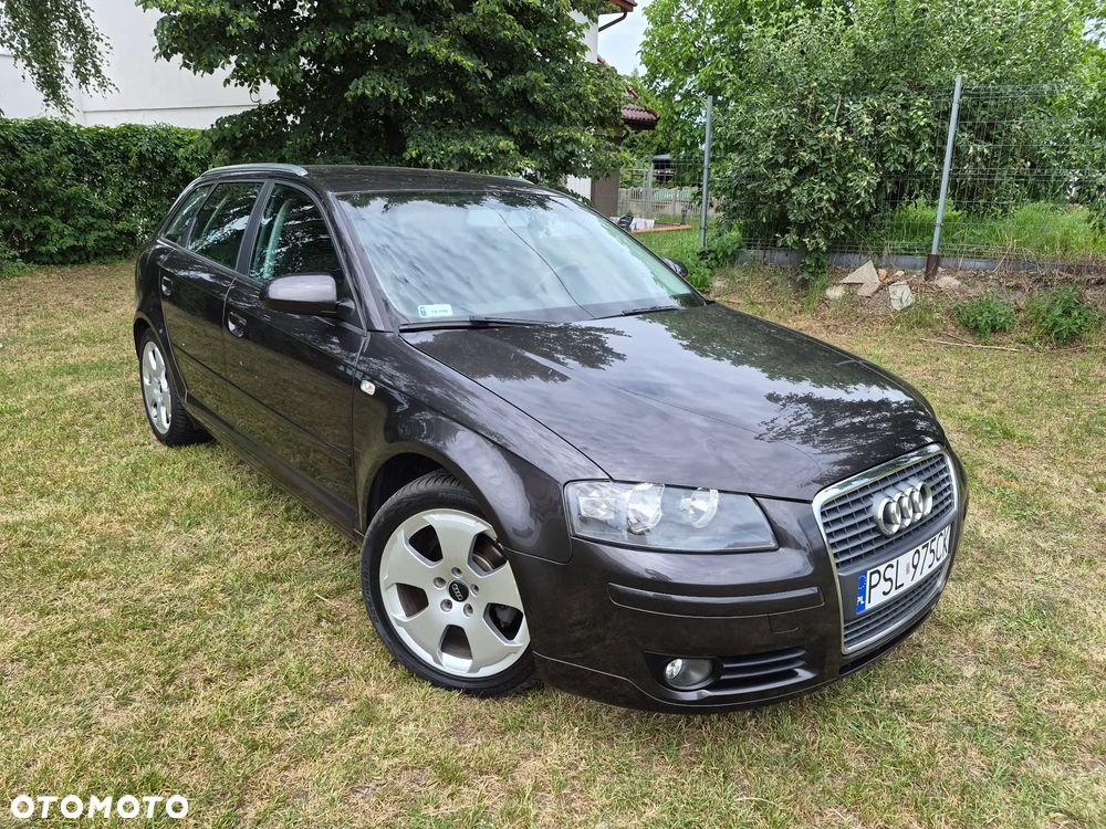 Audi A3 Sportback 1.6 FSI Ambiente - 9