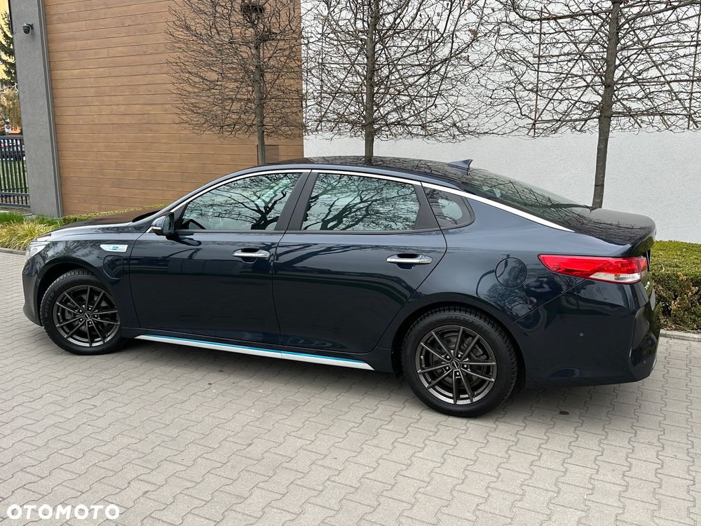 Kia Optima Sportagon 2.0 GDI Attract - 4