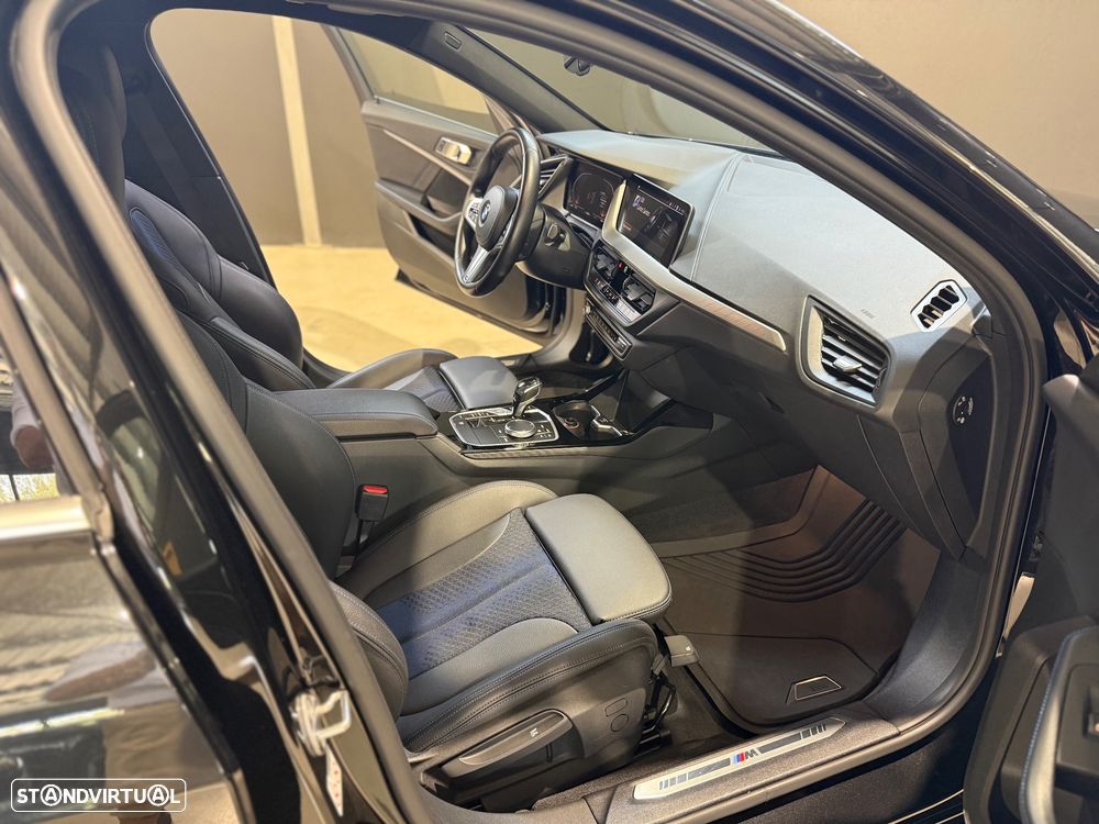 BMW 116 d Pack Desportivo M Auto - 12