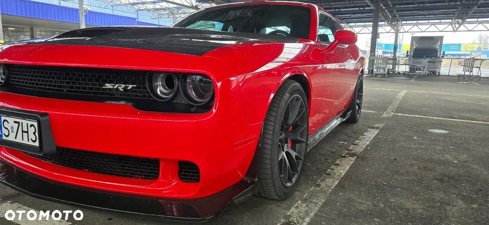 Dodge Challenger - 6