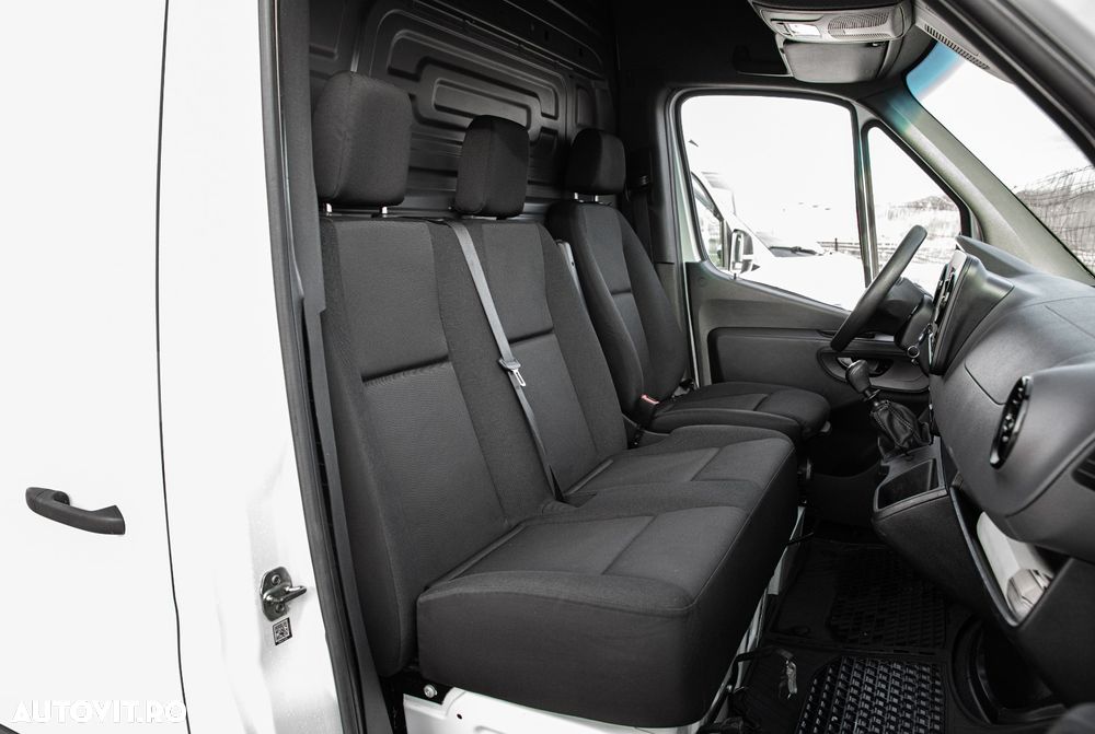 Mercedes-Benz Sprinter 313 - 14