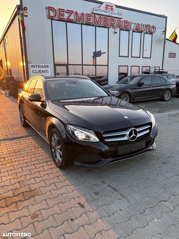 Dezmembram Mercedes Benz C Class 350e C205 plug in hybrid din 2016