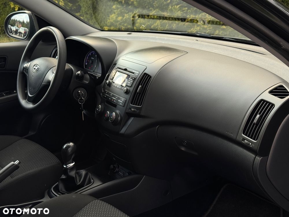 Hyundai i30 i30cw 1.6 CRDi Edition Plus - 28