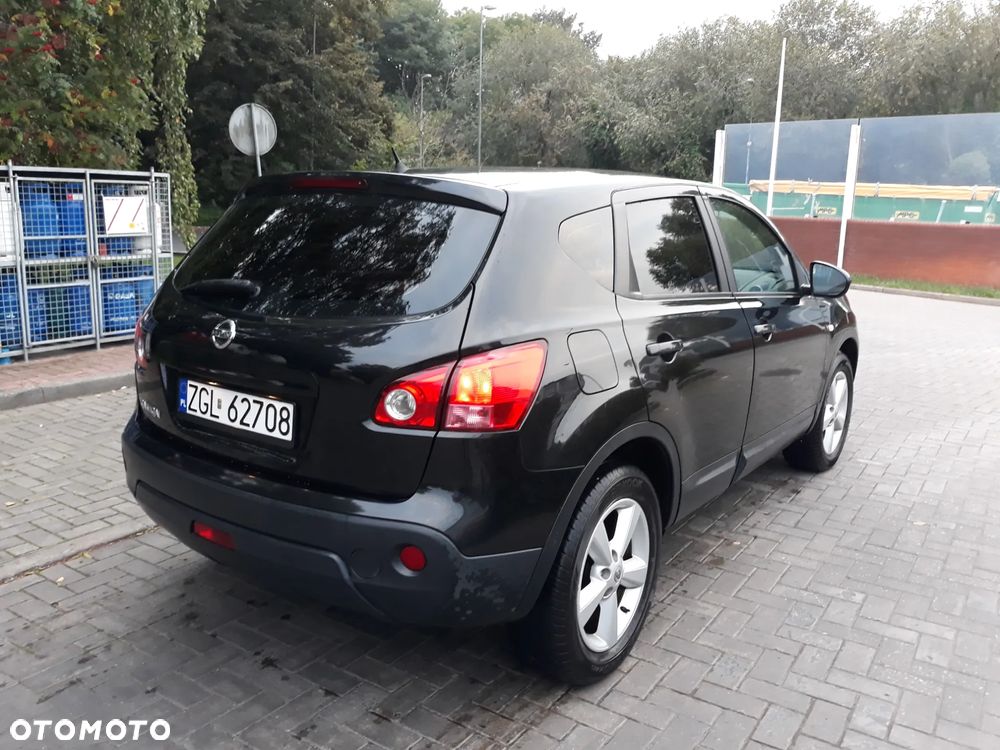 Nissan Qashqai - 4