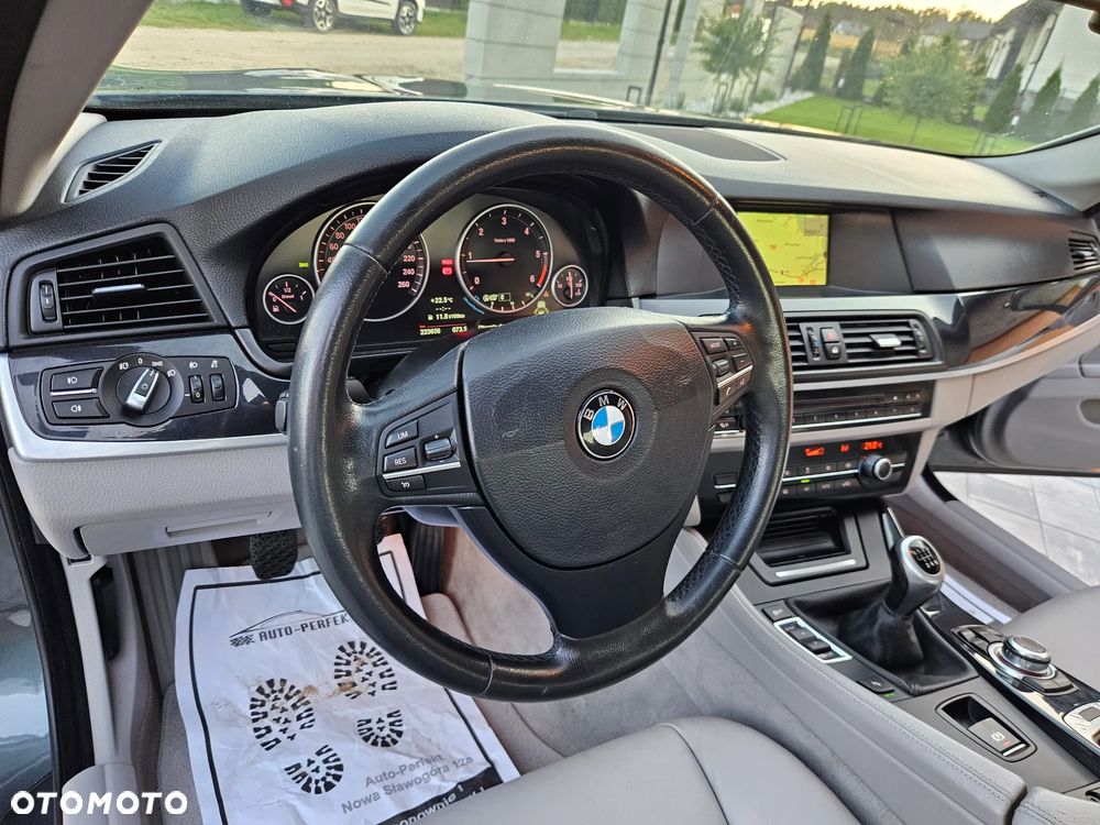 BMW Seria 5 520d Edition Fleet Exclusive - 14
