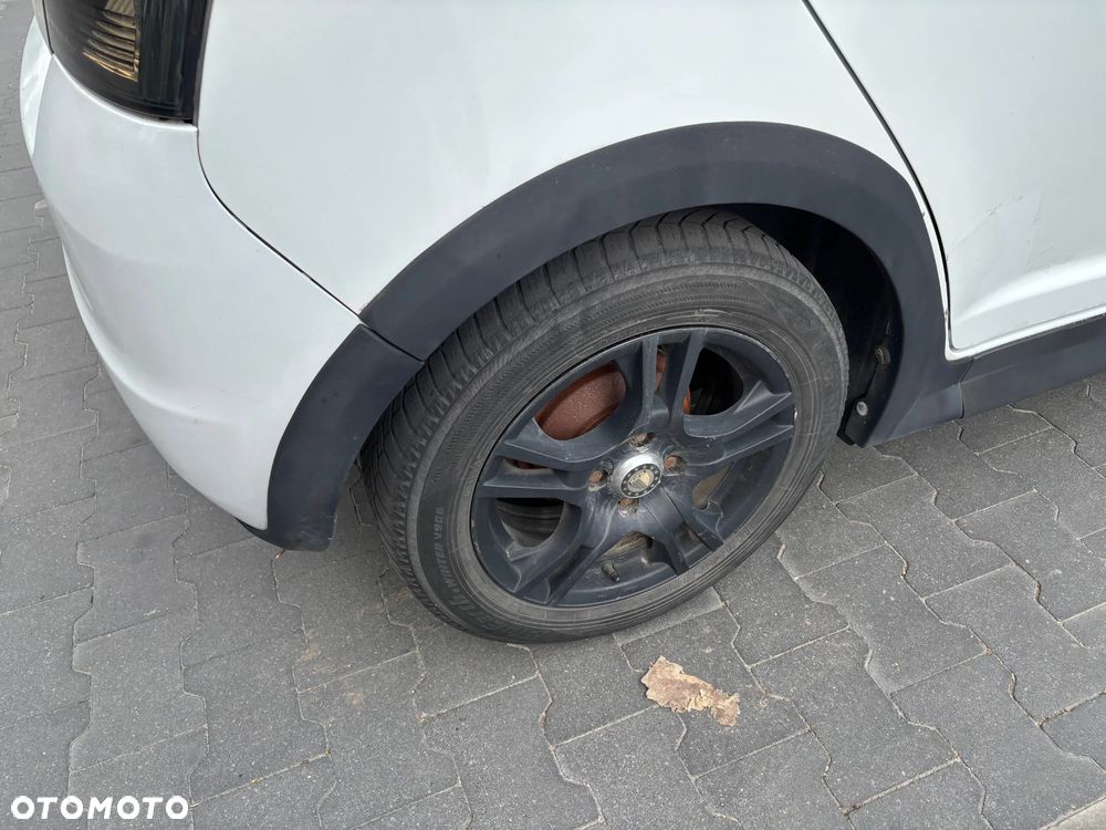Suzuki Swift - 7