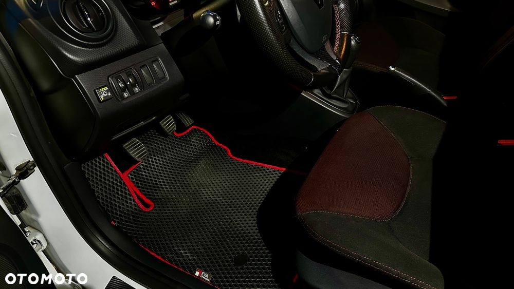 Renault Clio 1.2 16V Life - 20