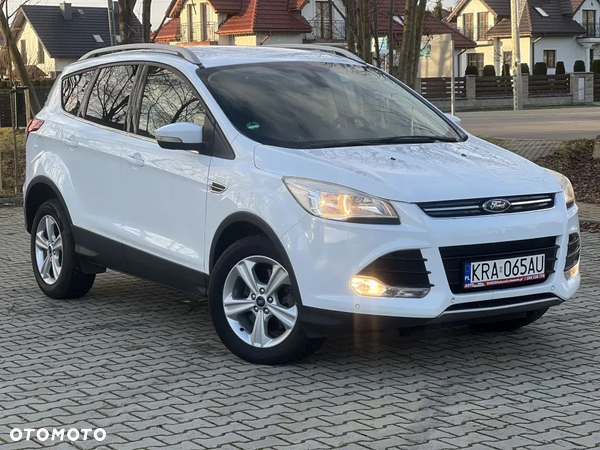 Ford Kuga 2.0 TDCi 2x4 Titanium