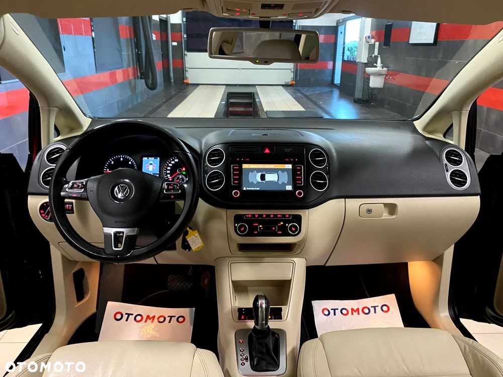 Volkswagen Golf Plus 2.0 TDI Highline DSG - 14
