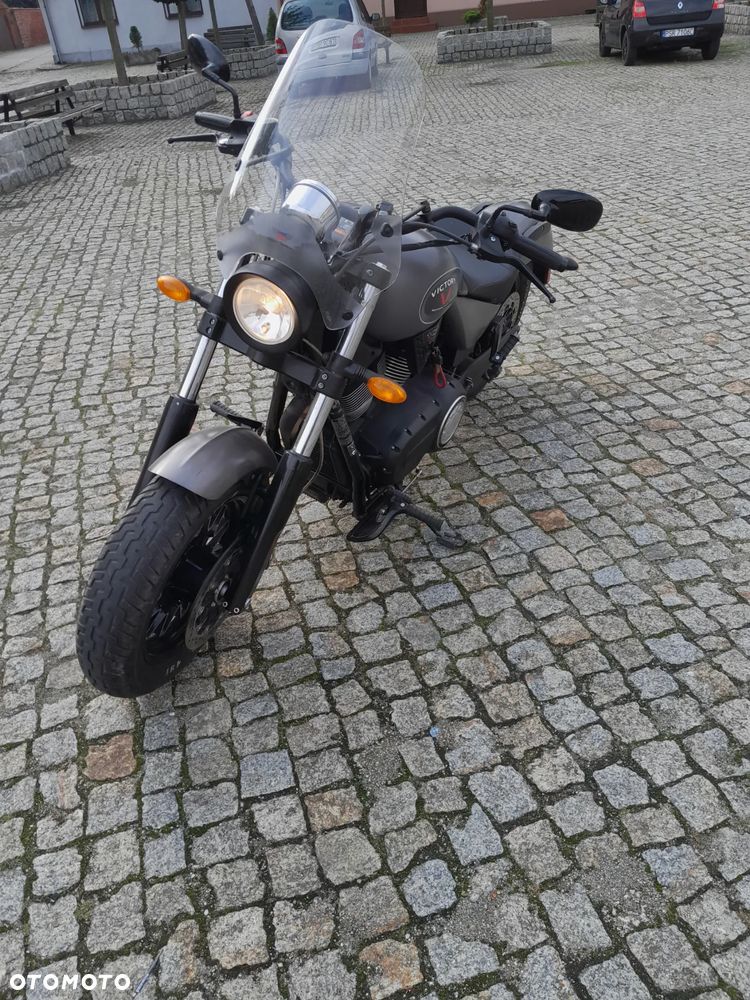BMW K - 8
