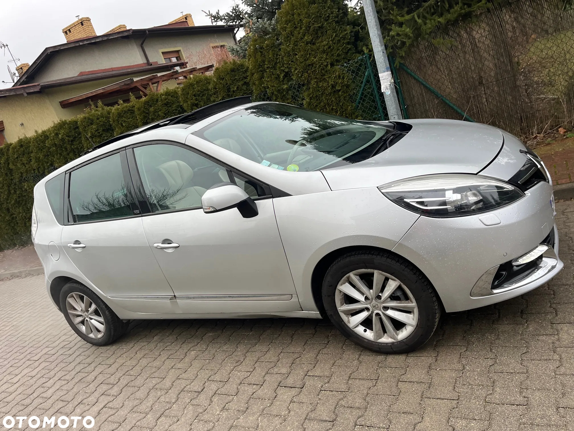Renault Scenic dCi 150 FAP Luxe - 19
