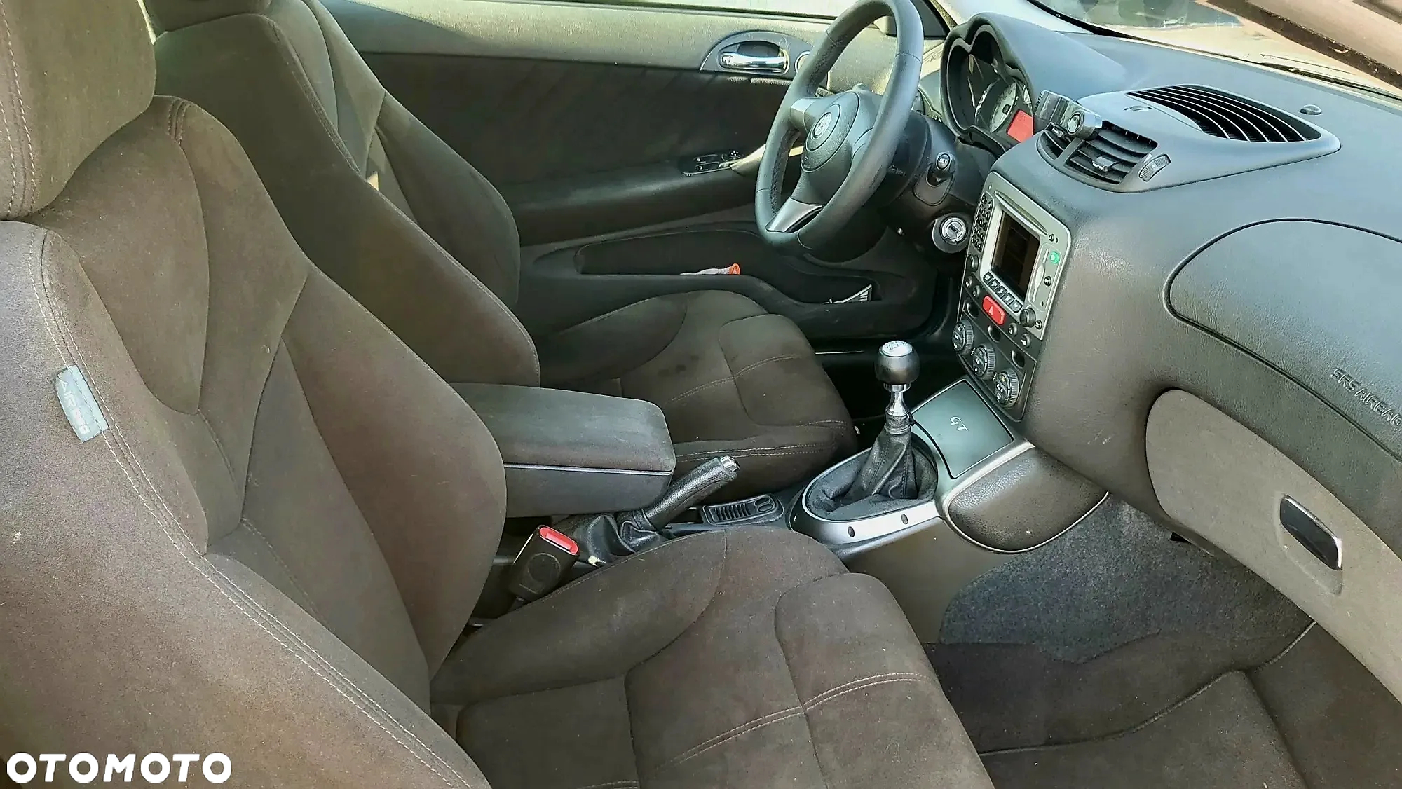 Alfa Romeo GT 1.9JTD 16V Progression - 15