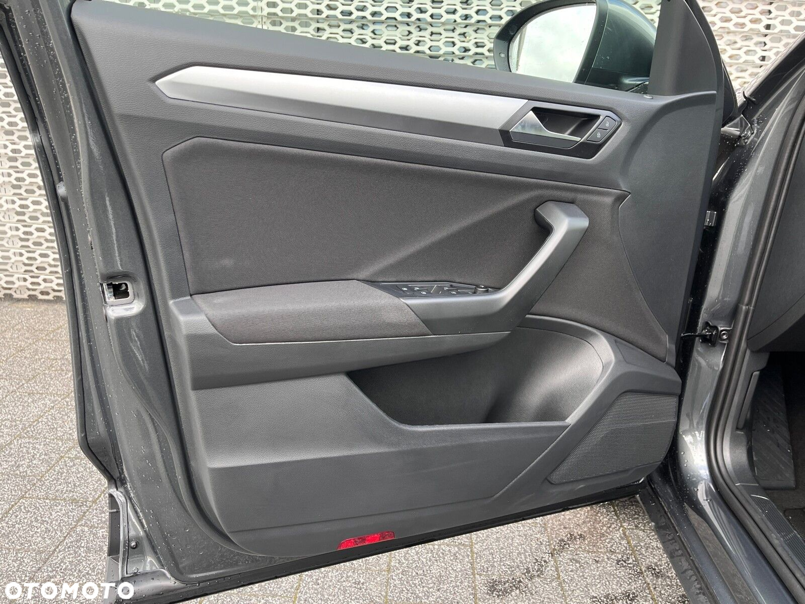 Volkswagen T-Roc 1.5 TSI Life Plus DSG - 8