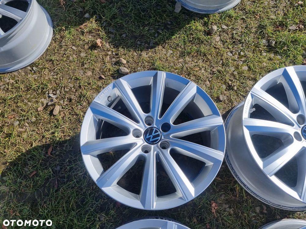 VW TOUAREQ III 760,AUDI Q7,A5,A4 ALLROAD alufelgi 8X18ET25 5X112,super stan - 3