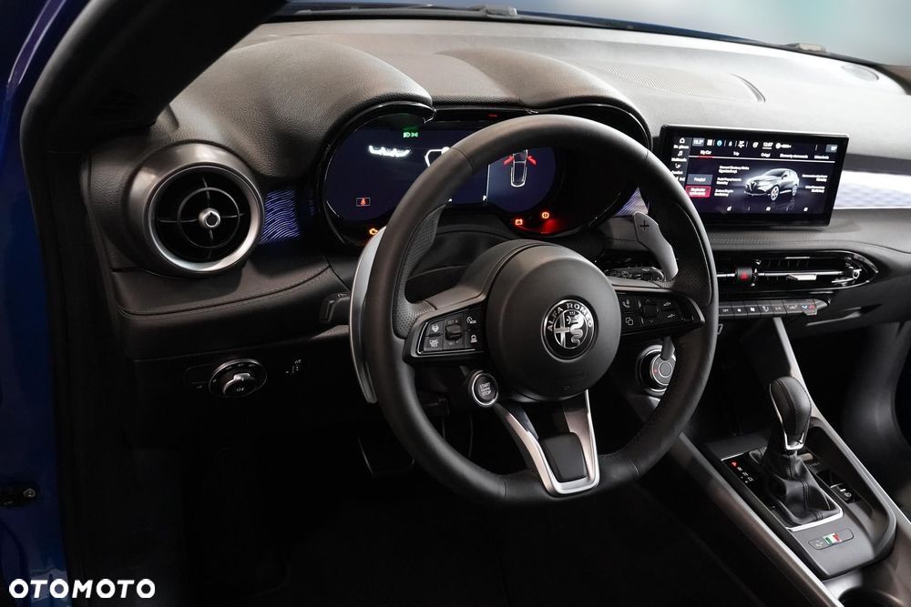 Alfa Romeo Tonale 1.5 T4 GSE mHEV Veloce DCT - 8