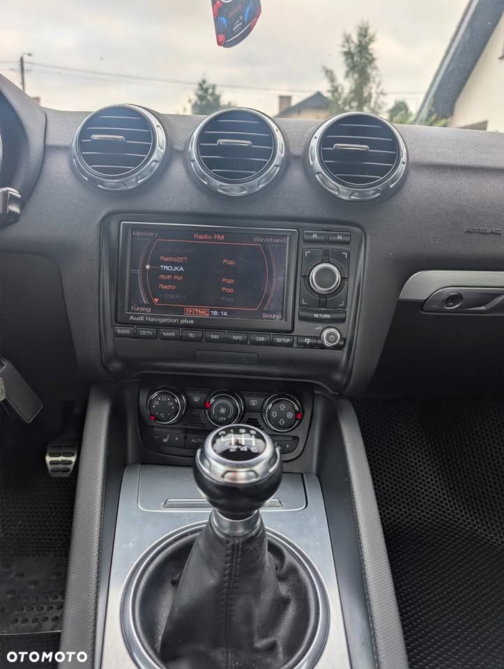 Audi TT Coupé - 11