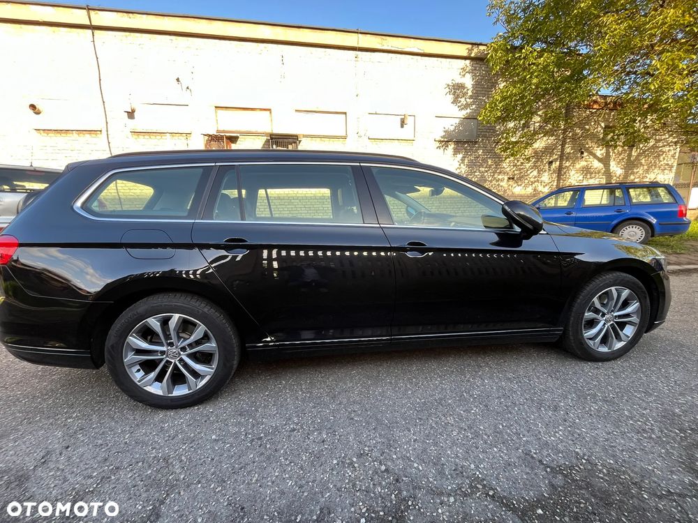 Volkswagen Passat 2.0 TDI EVO Business DSG - 6