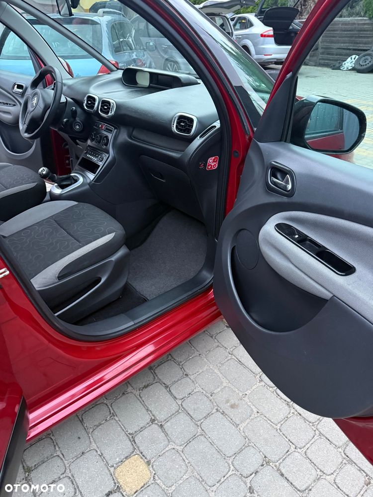 Citroën C3 Picasso 1.4i Exclusive - 16
