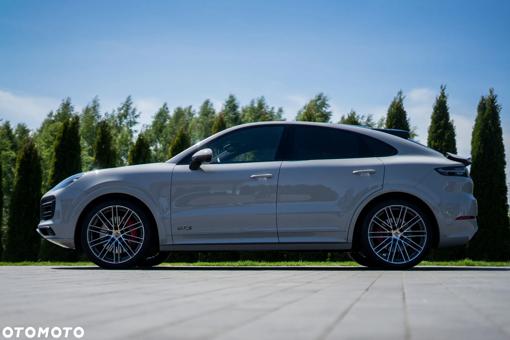 Porsche Cayenne Coupe GTS - 3