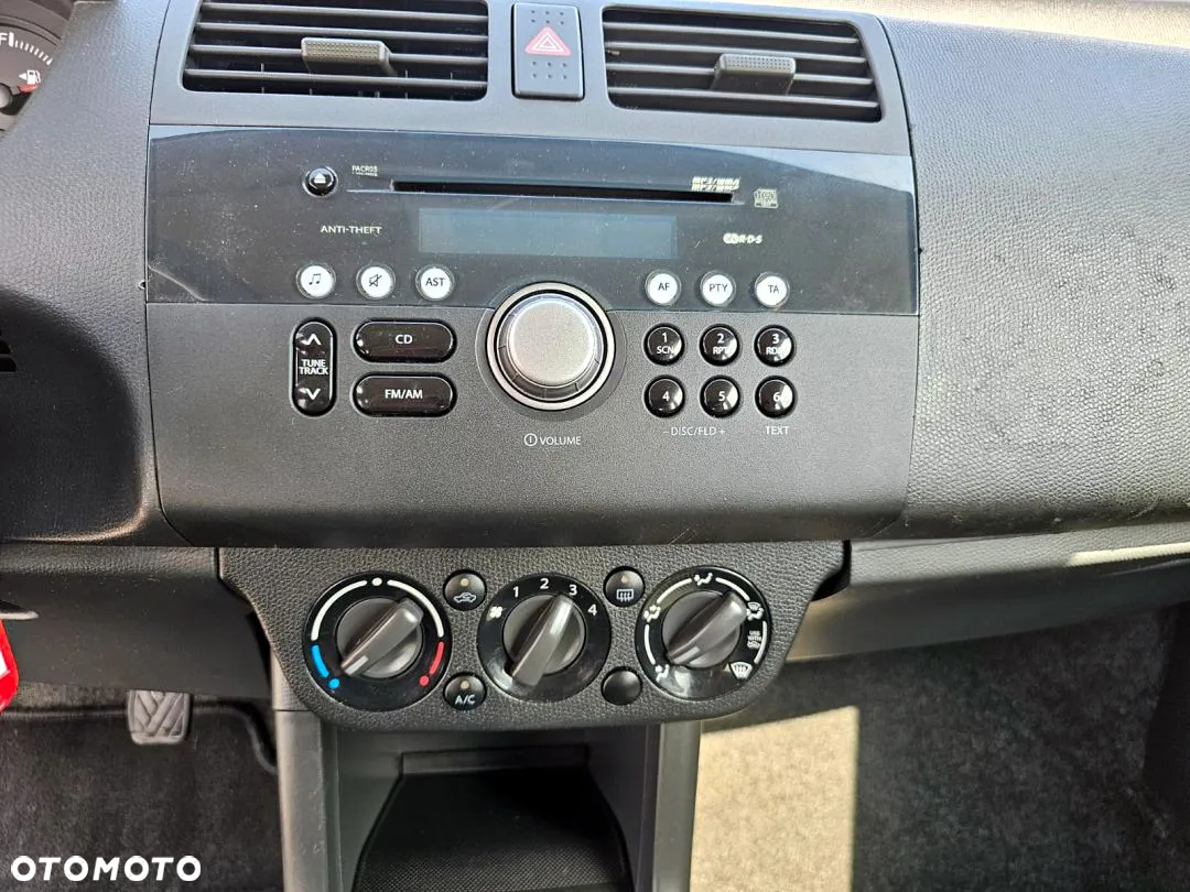Suzuki Swift 1.3 Comfort - 19