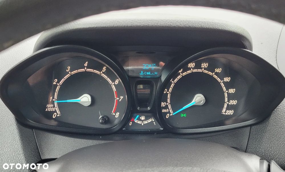 Ford TRANSIT COURIER - 17