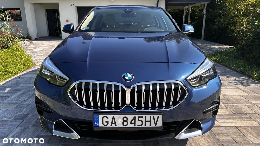 BMW Seria 2 220i