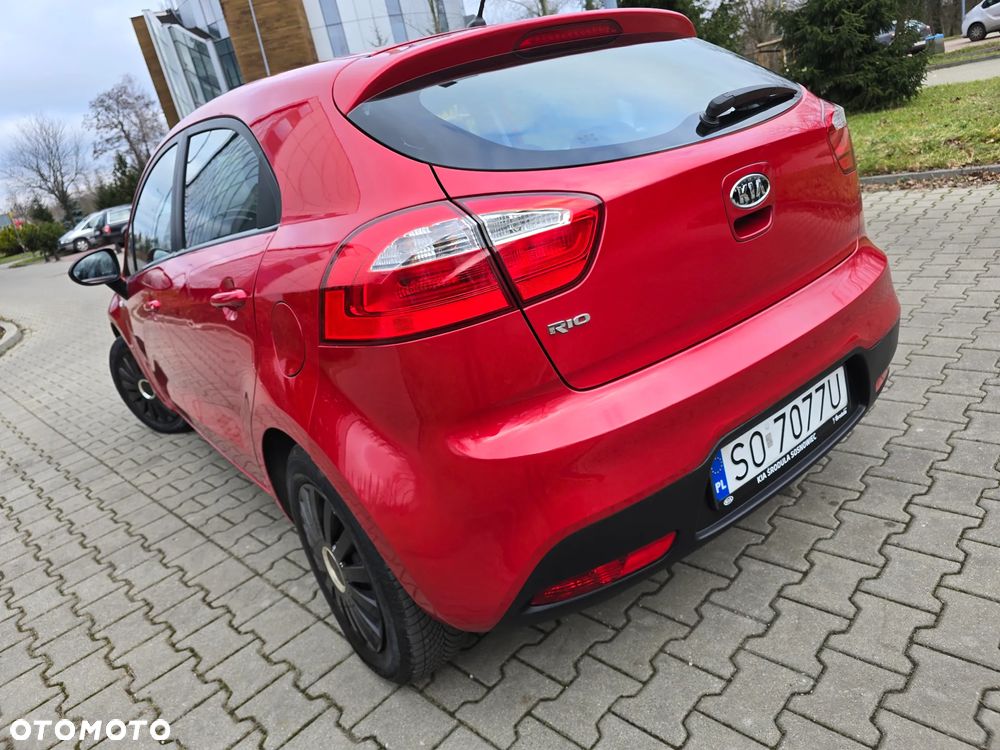 Kia Rio - 30