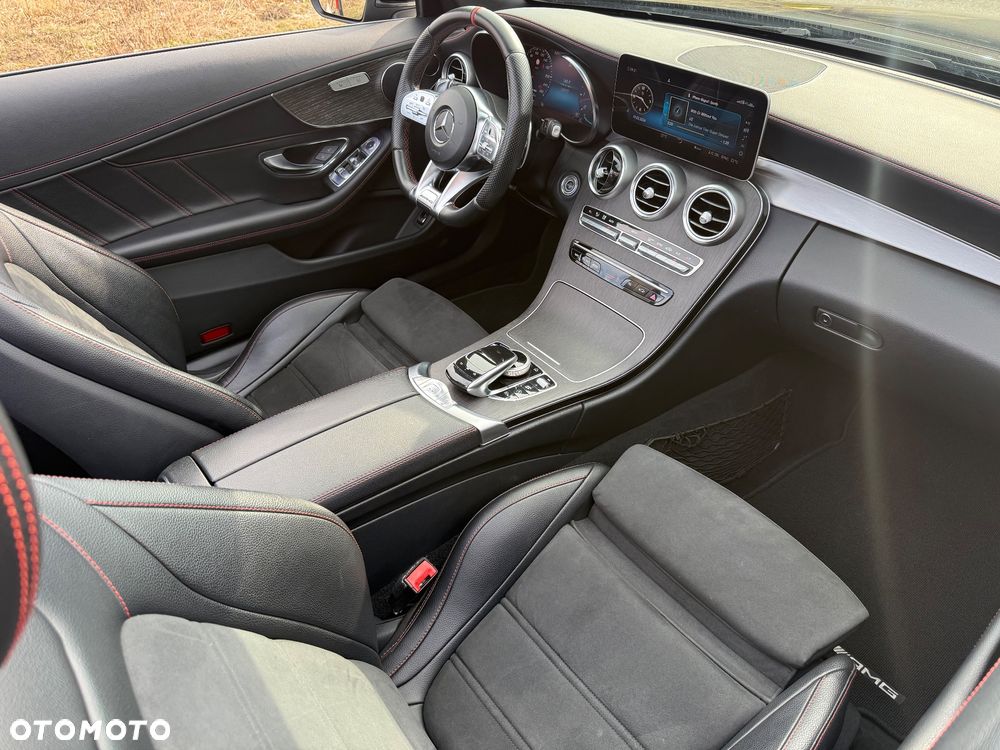 Mercedes-Benz Klasa C AMG 43 4Matic 9G-TRONIC - 17