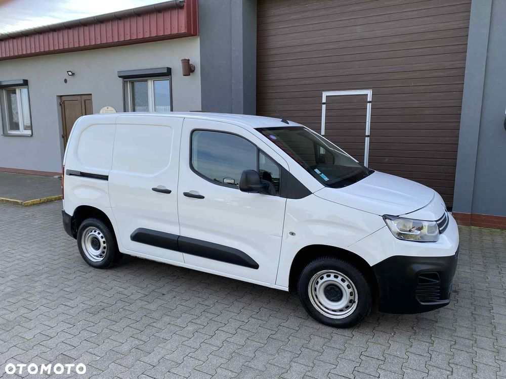 Citroën BERLINGO _ 1.2 Turbo Benzyna 110KM _ 113.000 km ! - 39