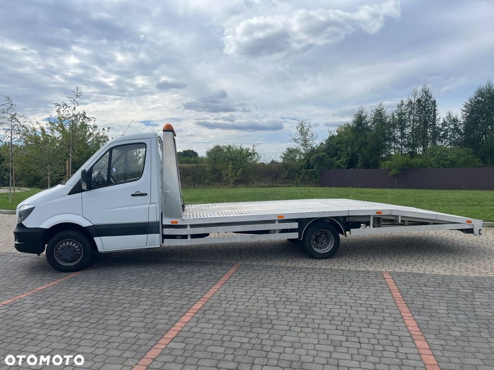 Mercedes-Benz Sprinter - 3