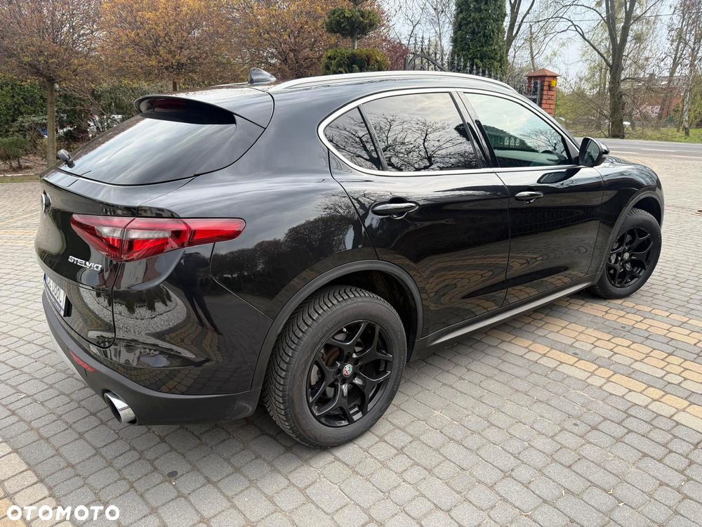 Alfa Romeo Stelvio 2.0 Turbo 16V AT8-Q4 Competizione - 10