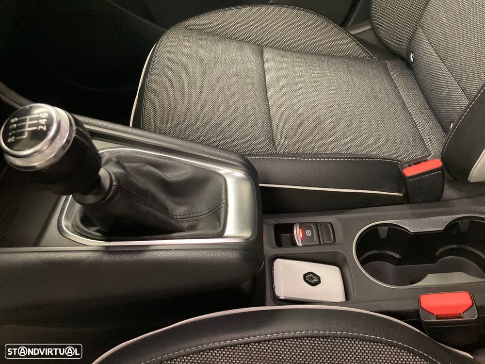 Renault Captur 1.0 TCe Exclusive - 8