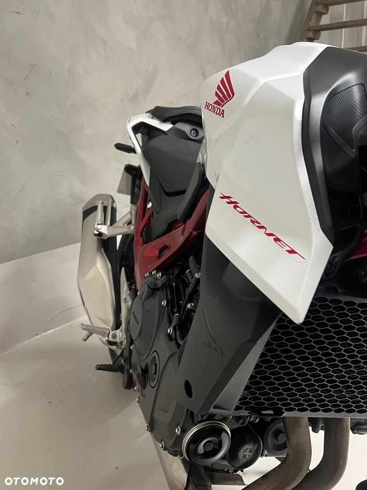 Honda Hornet - 3