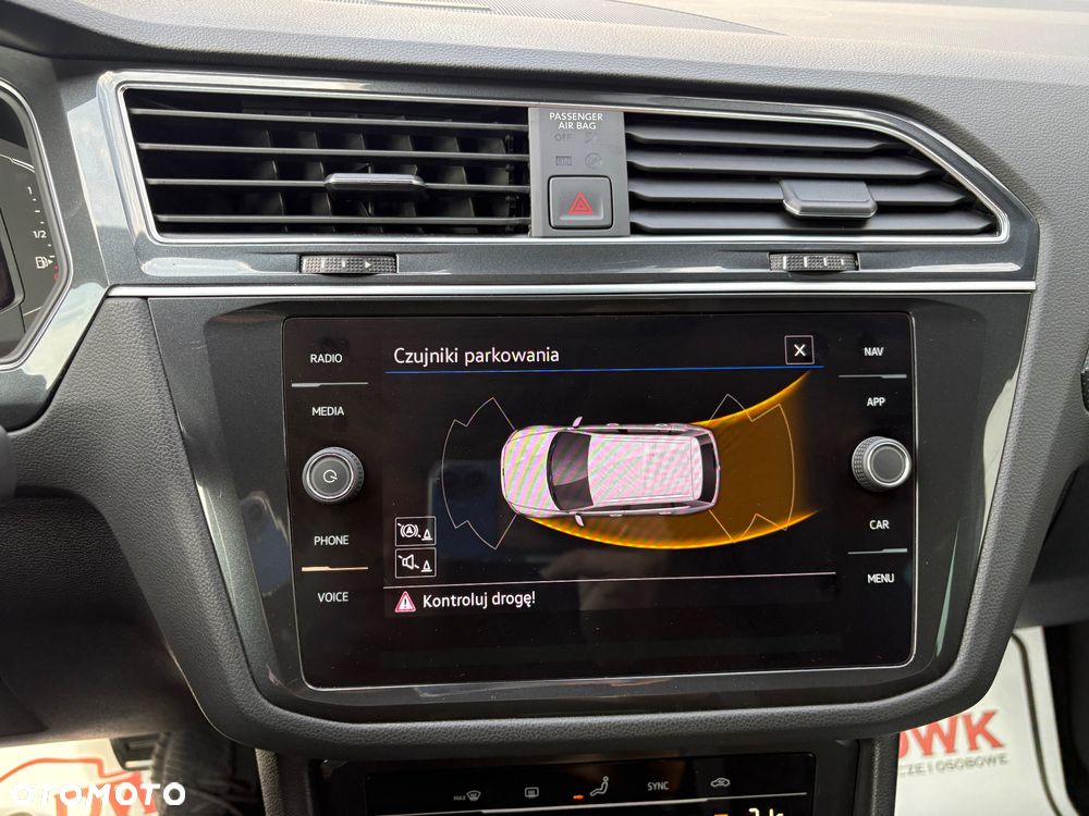 Volkswagen Tiguan 1.5 eTSI OPF DSG R-Line - 27