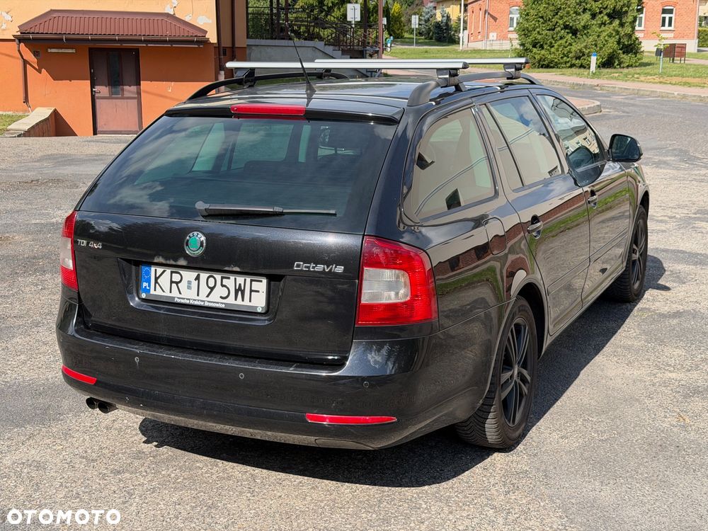 Skoda Octavia 2.0 TDI DPF 4x4 Elegance - 6
