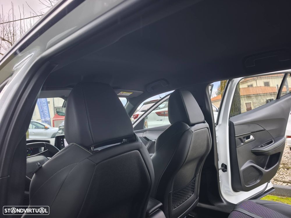 Peugeot e-2008 50 kWh GT - 22