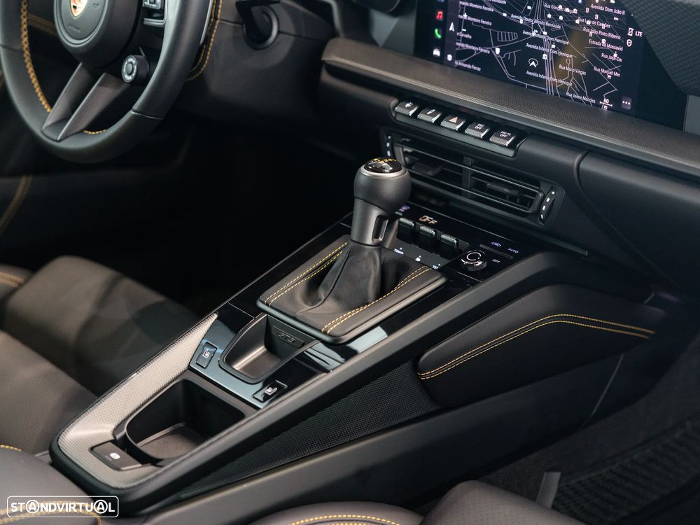 Porsche 911 (992) - 39