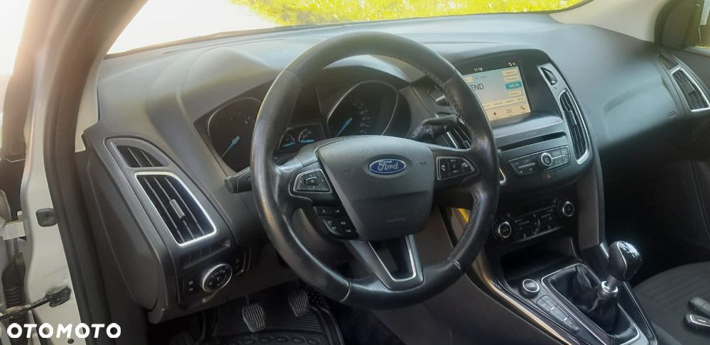 Ford Focus - 17