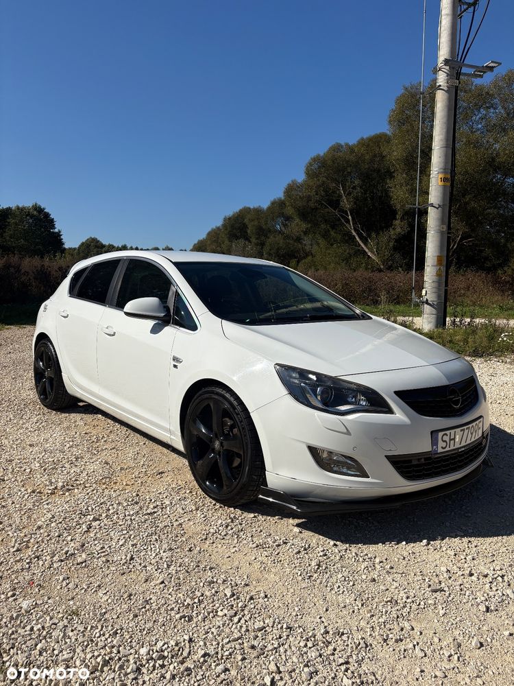 Opel Astra - 1