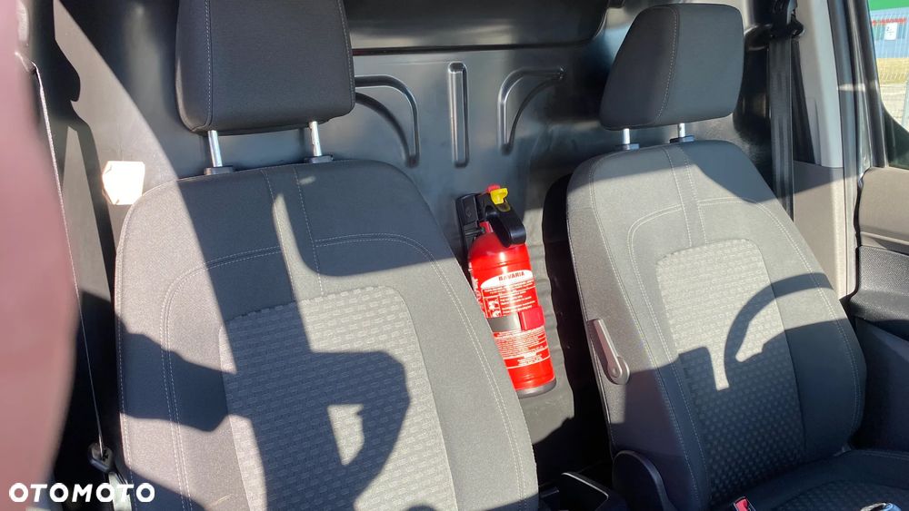 Ford Connect Maxi - 21