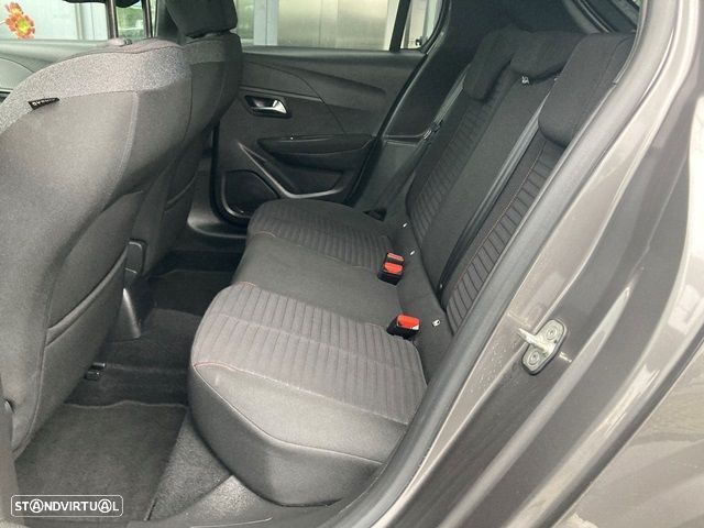 Peugeot 208 1.2 PureTech Allure - 27