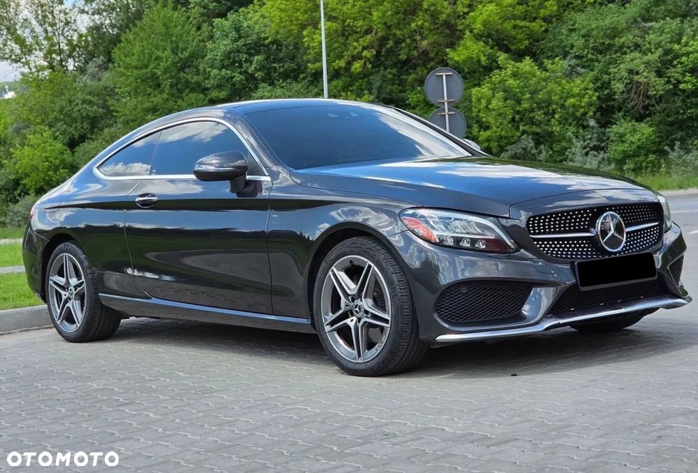 Mercedes-Benz Klasa C 300 9G-TRONIC AMG Line - 8